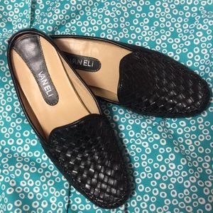 Van Eli black leather flats 9 1/2